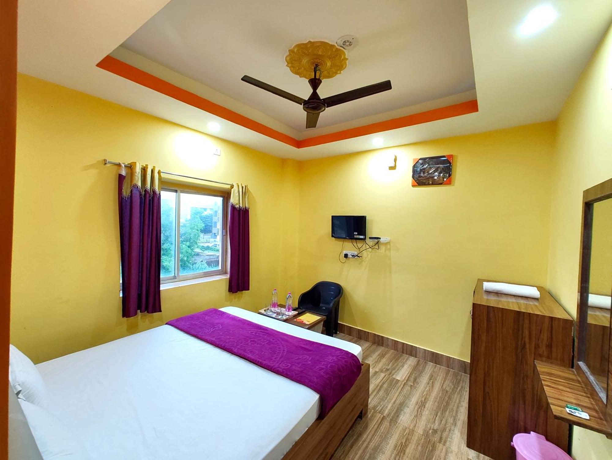 Goroomgo Sahoo Palace Puri - Prime Location Near Sea Beach - Excellent Service With Parking Facilities Экстерьер фото