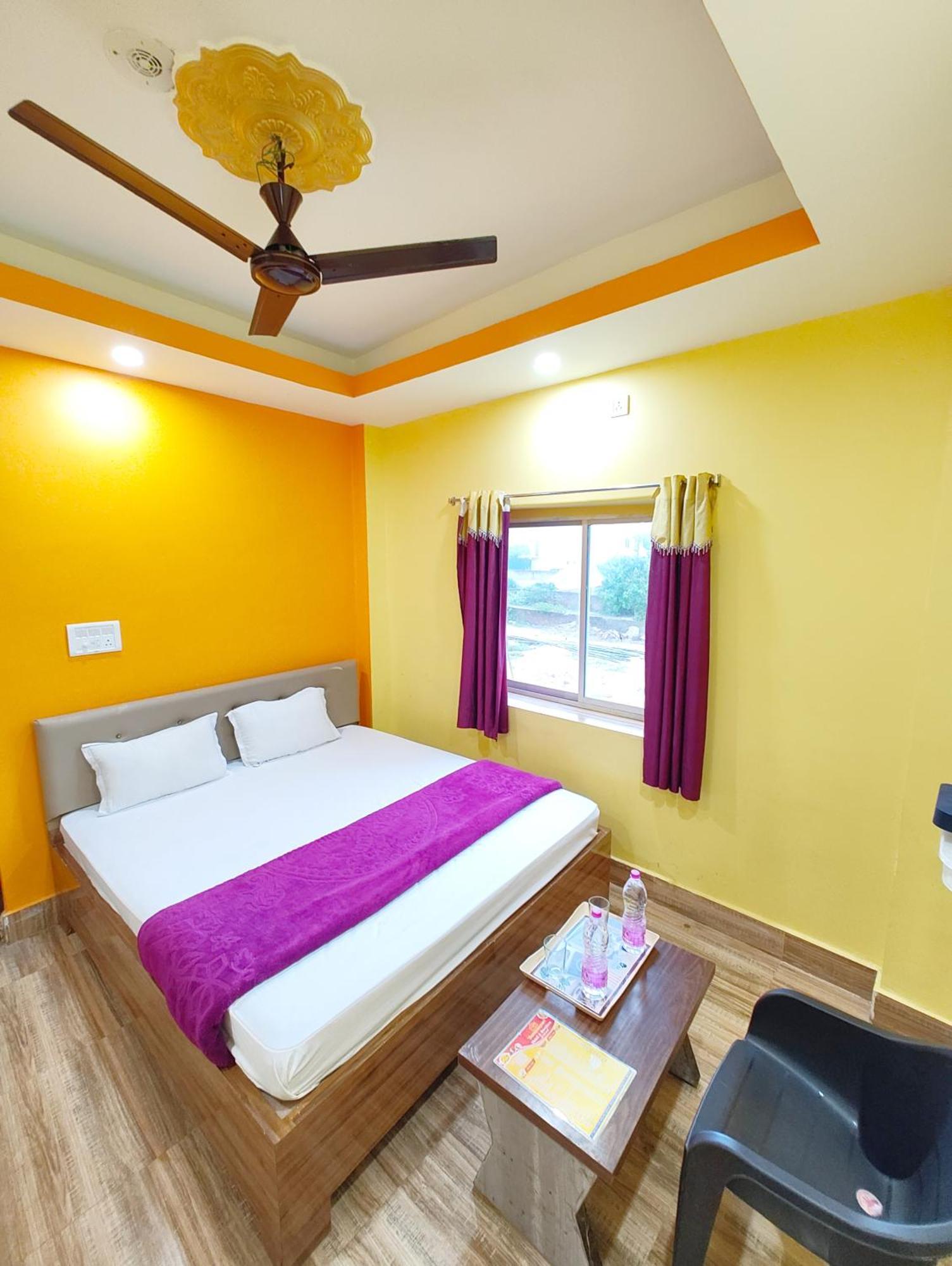Goroomgo Sahoo Palace Puri - Prime Location Near Sea Beach - Excellent Service With Parking Facilities Экстерьер фото