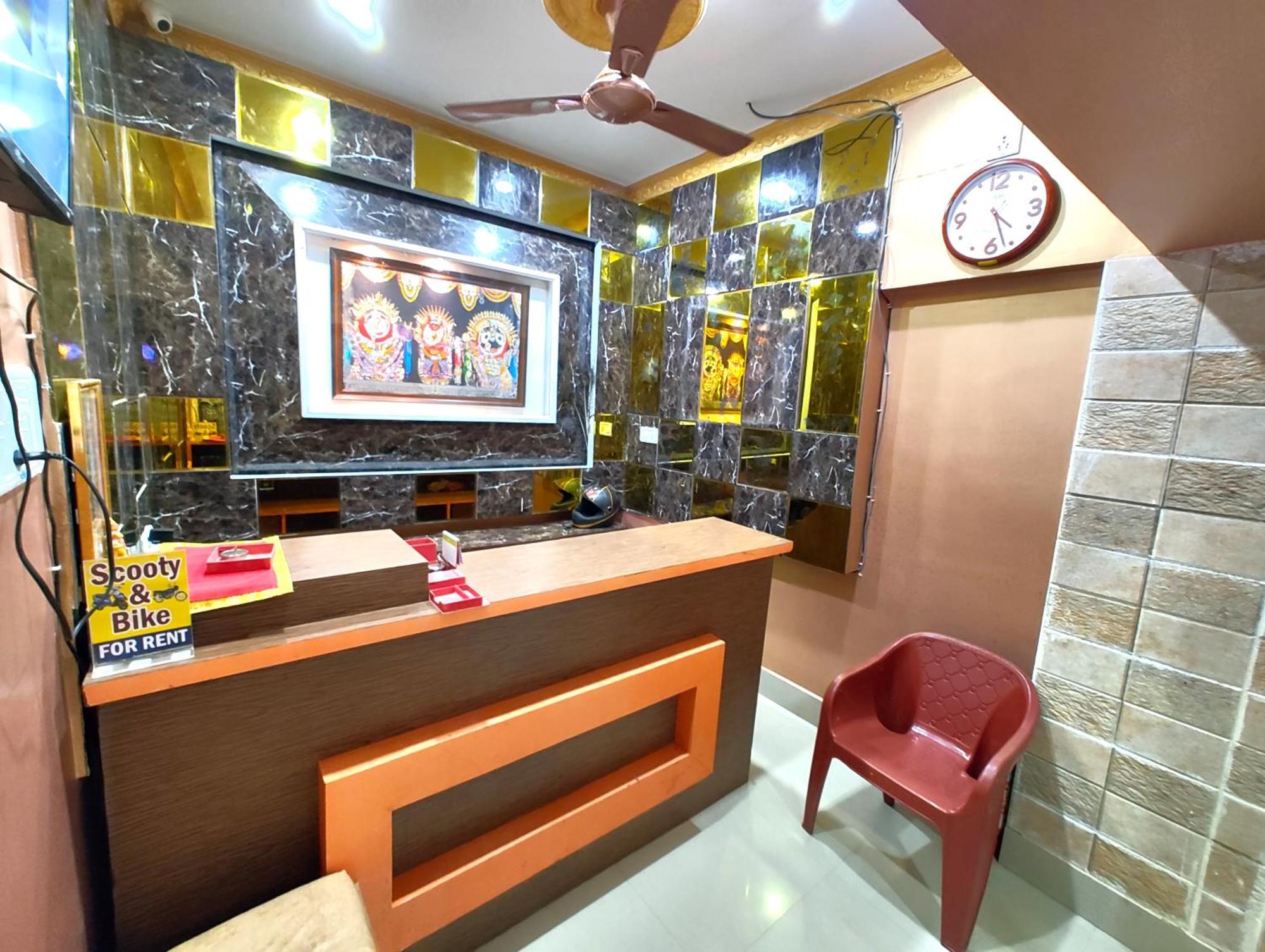 Goroomgo Sahoo Palace Puri - Prime Location Near Sea Beach - Excellent Service With Parking Facilities Экстерьер фото